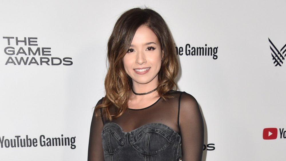 Pokimane Height Weight Age Bio Wiki Net Worth