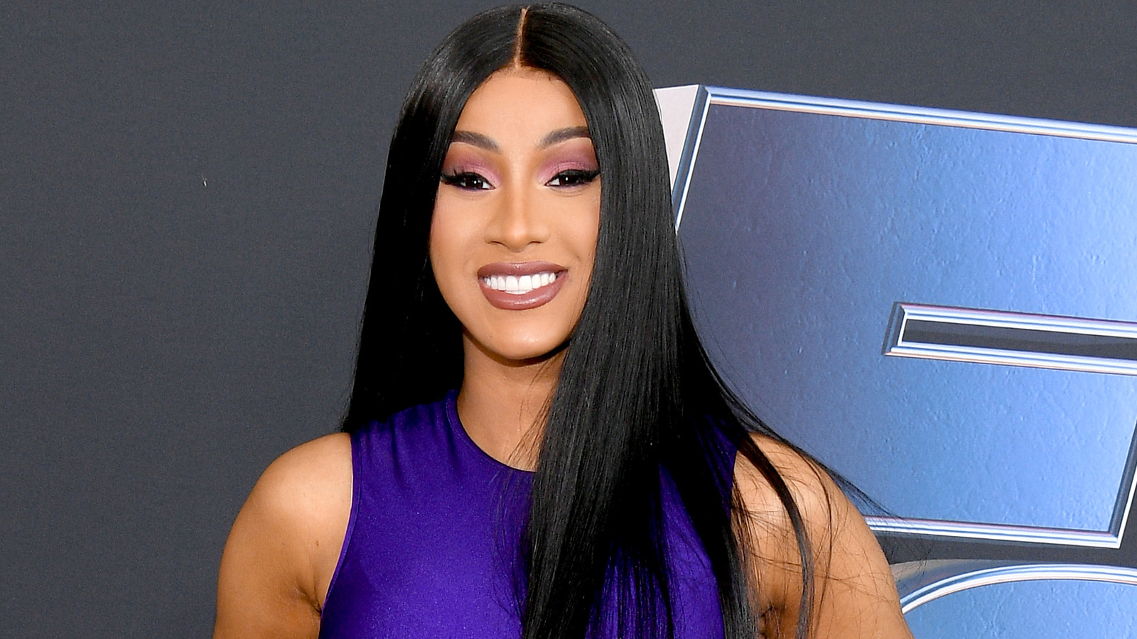 Cardi B Pays For Funeral