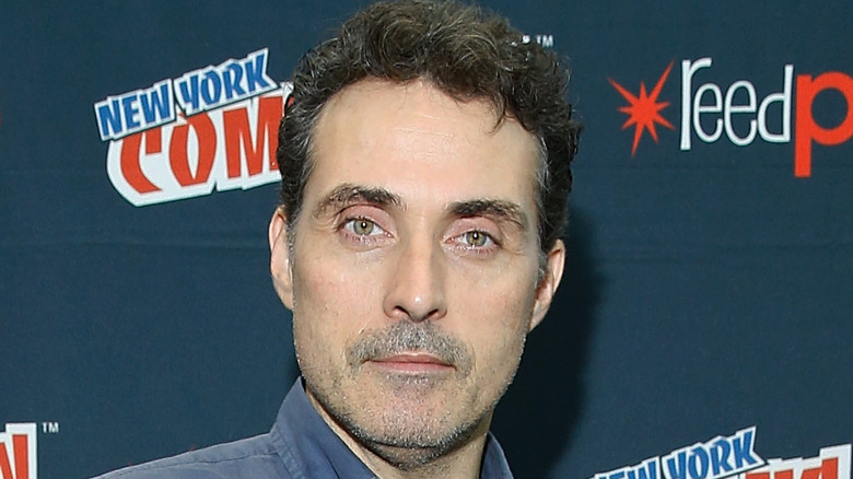 Rufus Sewell posing