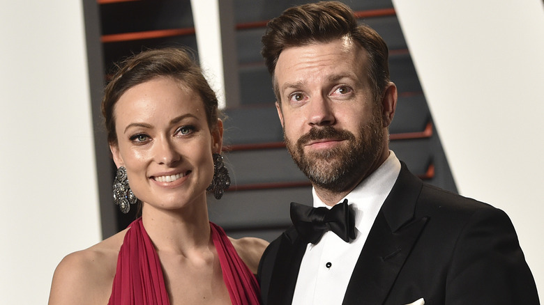 Jason Sudeikis and Olivia Wilde smiling