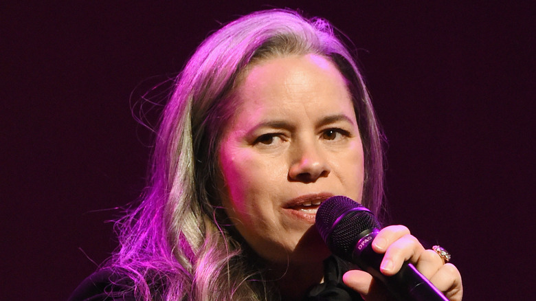 Natalie Merchant microphone