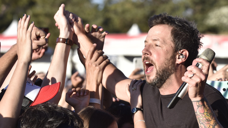 Pierre Bouvier singing in crowd