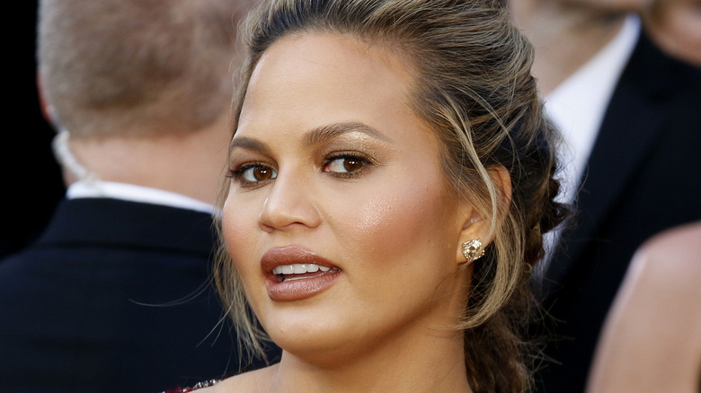 Chrissy Teigen at 88th Academy Awards