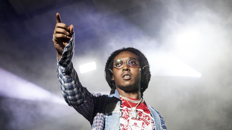 Takeoff pointing on stage