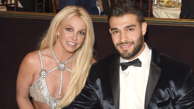 Britney Spears posing with husband