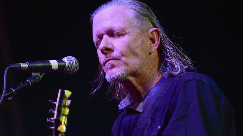 Michael Gira performing 