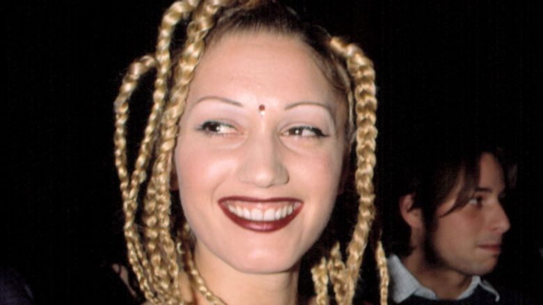 Gwen Stefani wearing a bindi