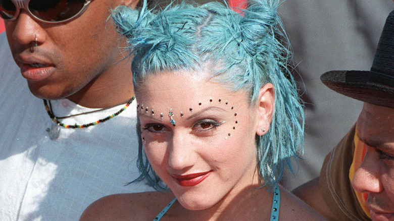 Gwen Stefani wearing a bindi