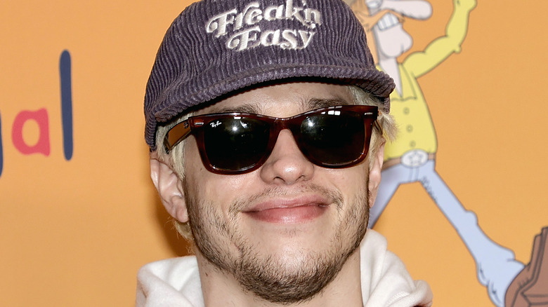 Pete Davidson wearing a corduroy cap