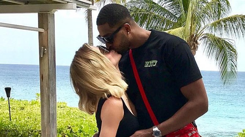 Khloe Kardashian and Tristan Thompson kissing