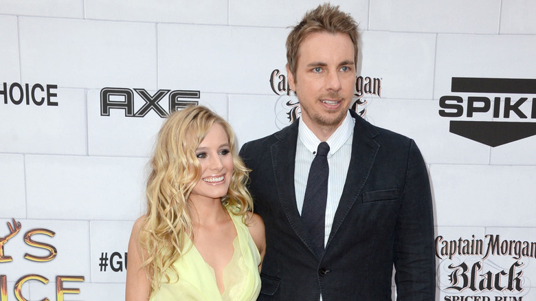 Kristen Bell and Dax Shepard smiling