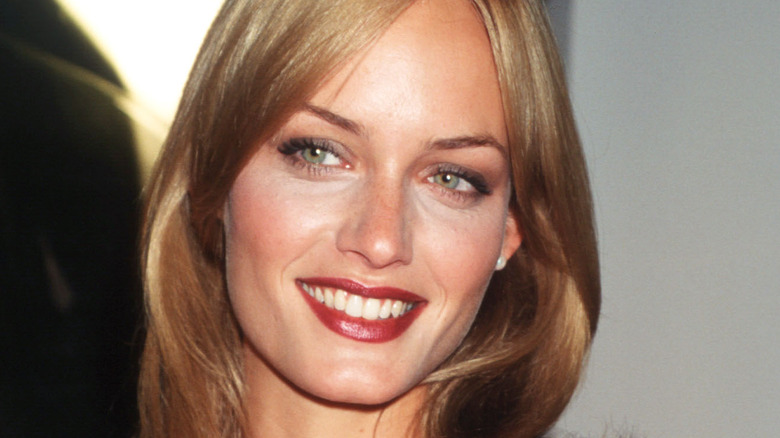 Amber Valletta smiling