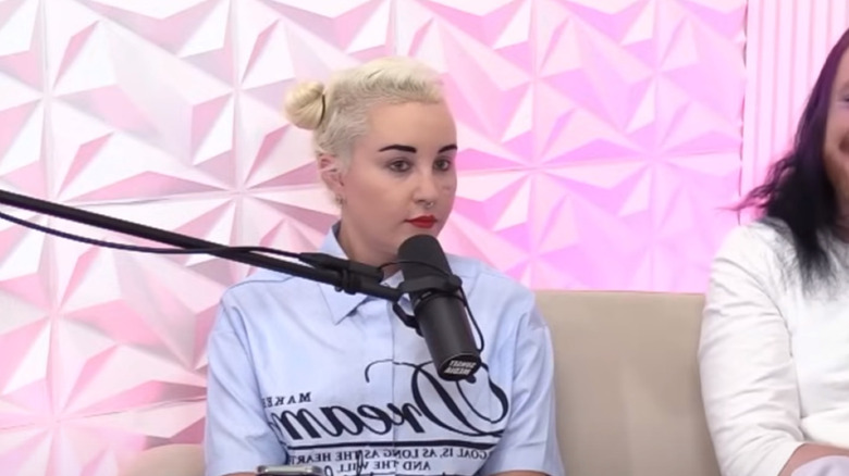 Amanda Bynes on her podcast