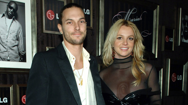 Kevin Federline and Britney Spears smile