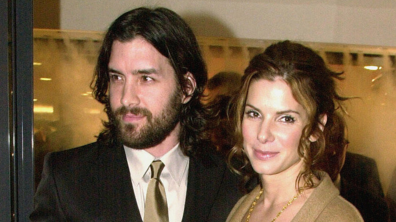 Bob Schneider beard; Sandra Bullock smiling