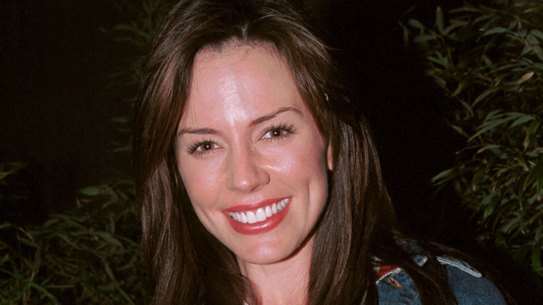 Krista Allen smiling in 2002