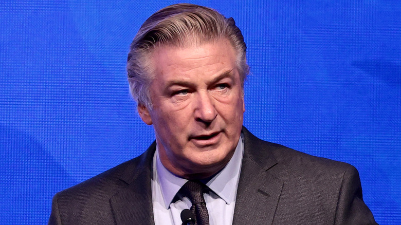 Alec Baldwin looking to the side