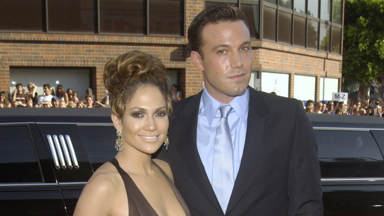 Jennifer Lopez and Ben Affleck posing