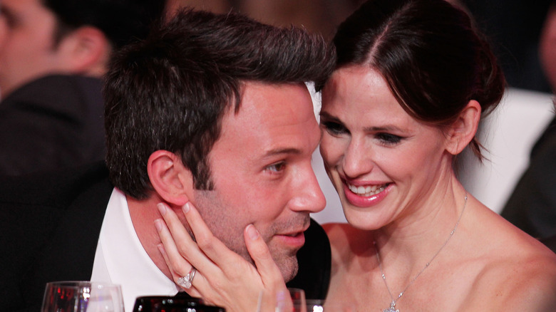 Jennifer Garner caressing Ben Affleck's face