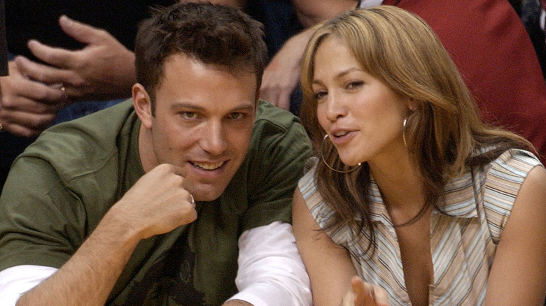 Jennifer Lopez talking to Ben Affleck