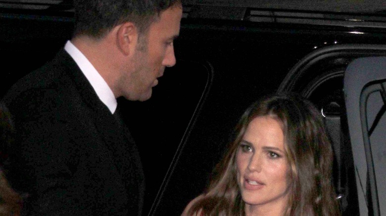 Jennifer Garner and Ben Affleck serious