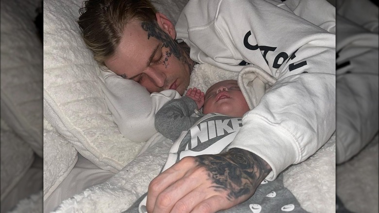 Aaron carter sleeping with son Prince