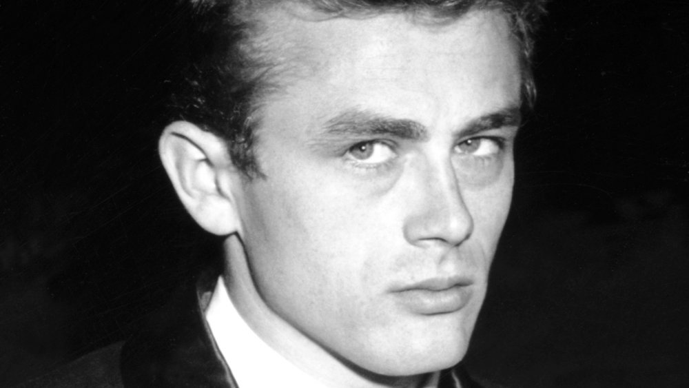 James Dean glowering at the premiere of Selena 