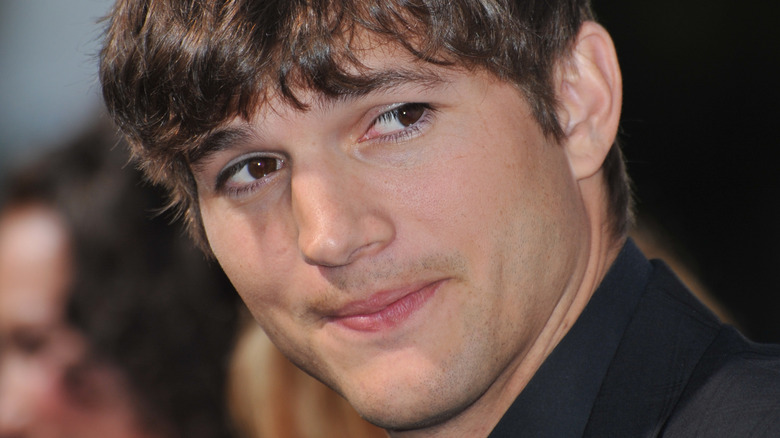 ashton kutcher side eye 