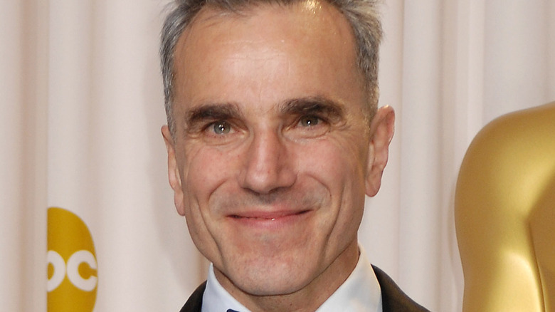 Daniel Day-Lewis grinning 