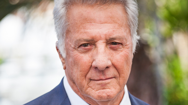 Dustin Hoffman frowning 