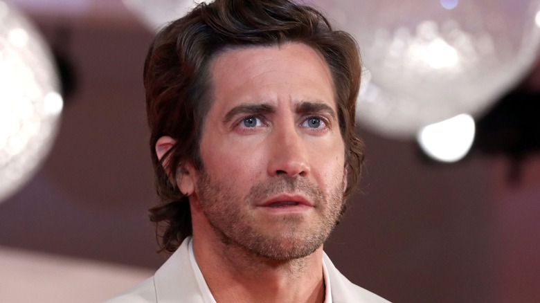 Jake Gyllenhaal frowning