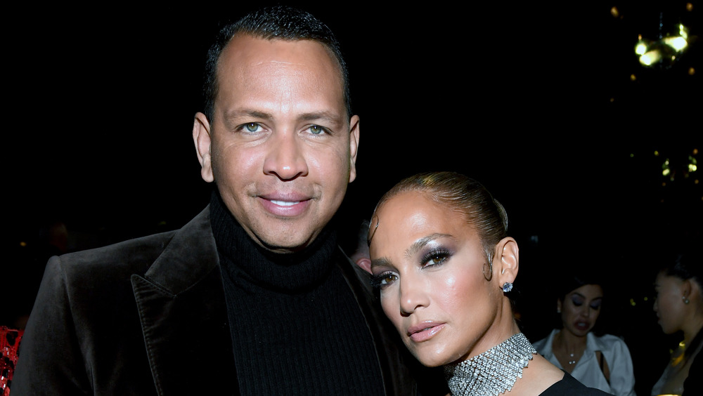 Alex Rodriguez and Jennifer Lopez posing together