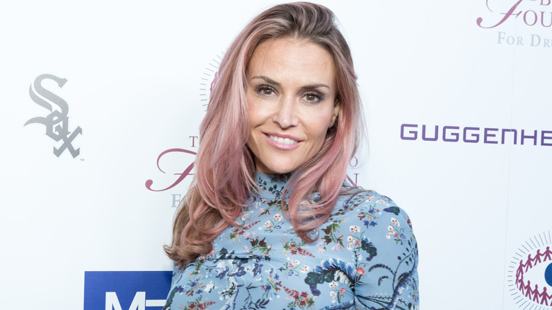 Brooke Mueller smiling