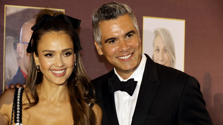 Jessica Alba and Cash Warren at the Los Angeles Beverly Arts Icons Award