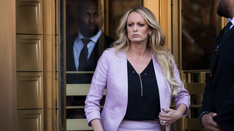 Stormy Daniels exiting a courthouse