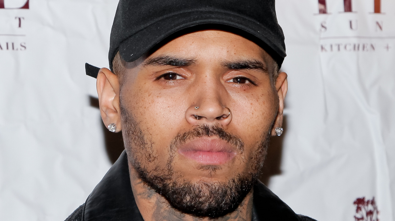 AMAs Spokesperson Clears The Air About Chris Brown's Performance ...