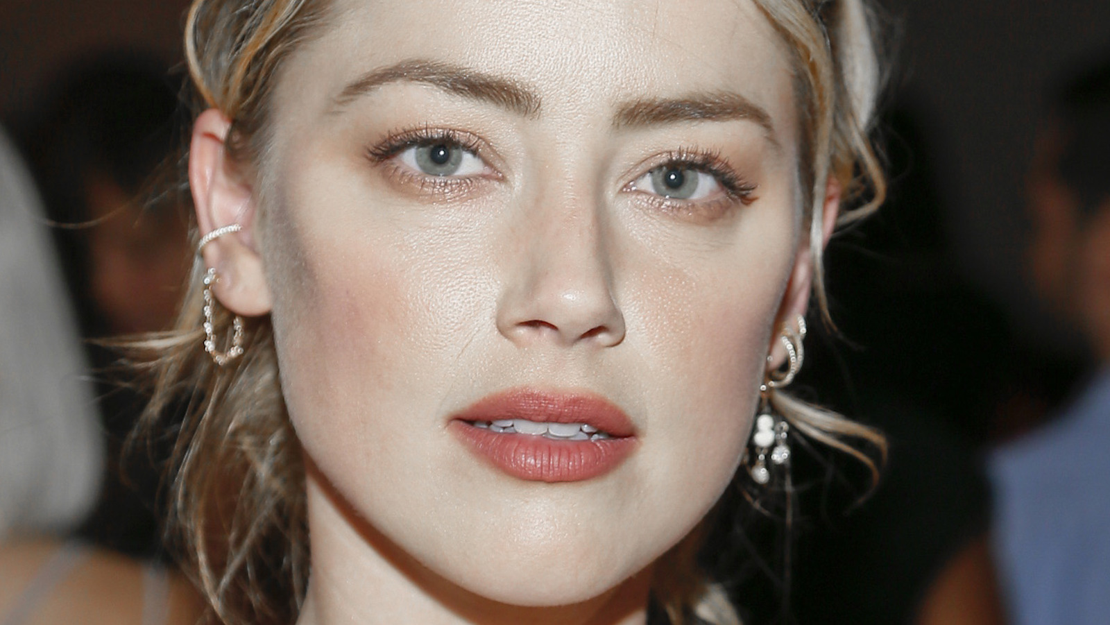 Amber Heard Still Stands Firm Against Johnny Depp As They Settle