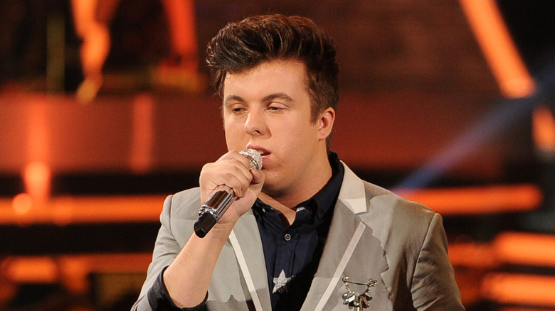 Alex Preston performing