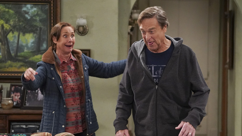 Laurie Metcalf and John Goodman acting