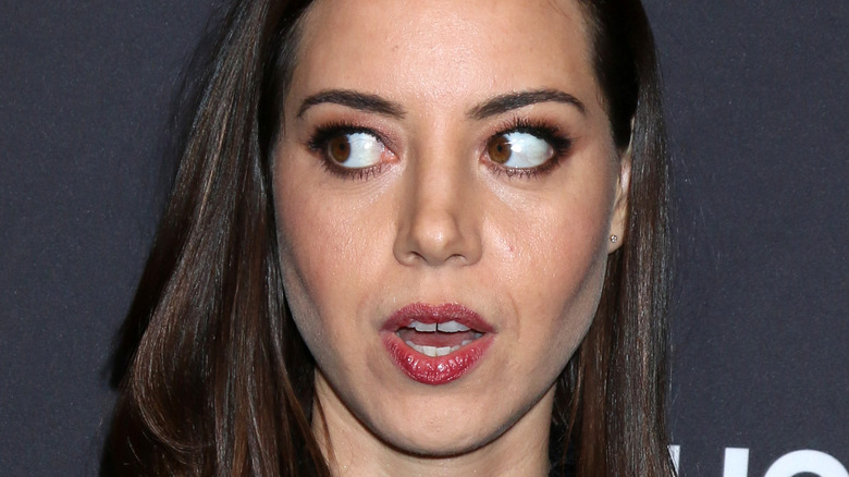 Aubrey Plaza poses