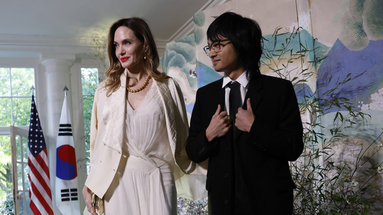 Angelina Jolie and Maddox arrive for the White House state dinner