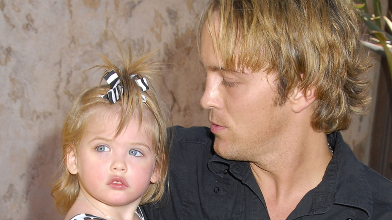 Larry Birkhead holds toddler Dannielynn