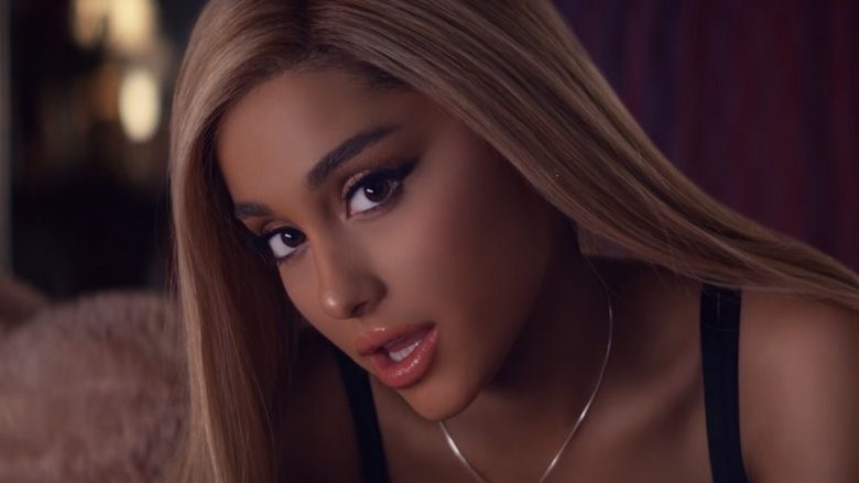 Ariana Grande Victoria Justice Porn Hentai - Ariana Grande's 'Thank U, Next' Video: Small Details You Missed