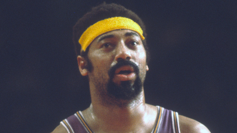 Wilt Chamberlain playing basketball 