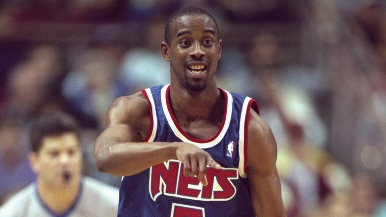 Kenny Anderson pointing