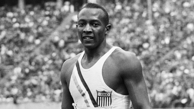 Jesse Owens standing