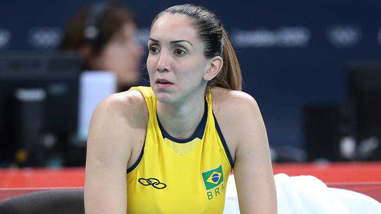 Thaísa Menezes in uniform