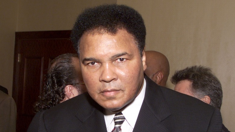 Muhammad Ali posing