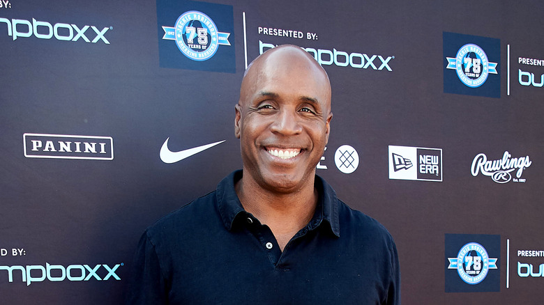 Barry Bonds smiling