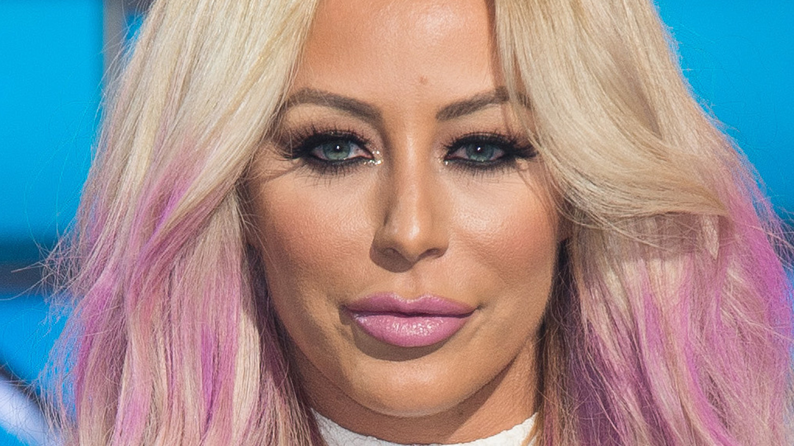 Aubrey Oday Fires Back At Photoshop Accusations With Eyebrow Raising Post